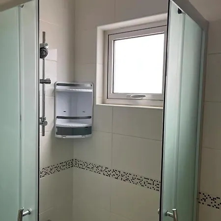 Apartament Mackenzie, *