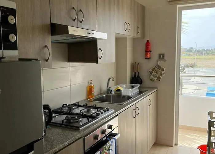 Mackenzie, Apartment